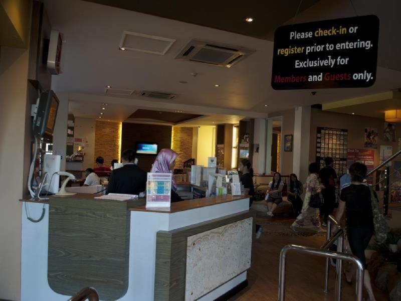 Palm Garden Hotel Brunei Bandar Seri Begavan Dış mekan fotoğraf