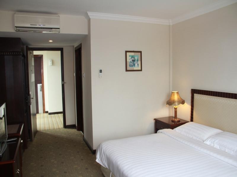 Palm Garden Hotel Brunei Bandar Seri Begavan Dış mekan fotoğraf